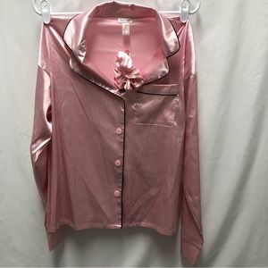 Ambrielle Sleepwear Set with Hair Accessory | Extra Small | Parfait Pink | Silk
